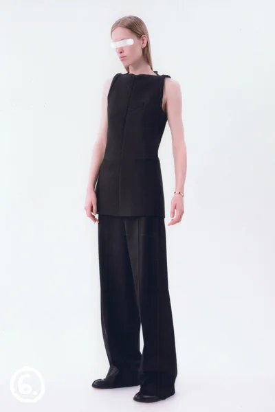 Look 28